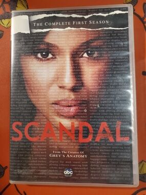 Scandal: The Complete First Season DVD Box Set 💿